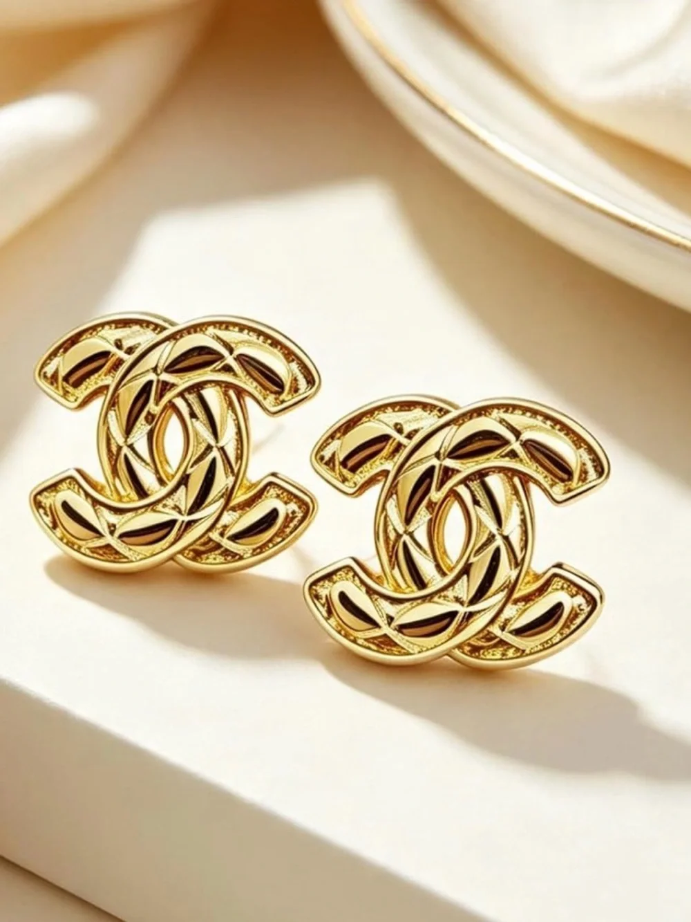 CHANEL Quilted Stud Earrings